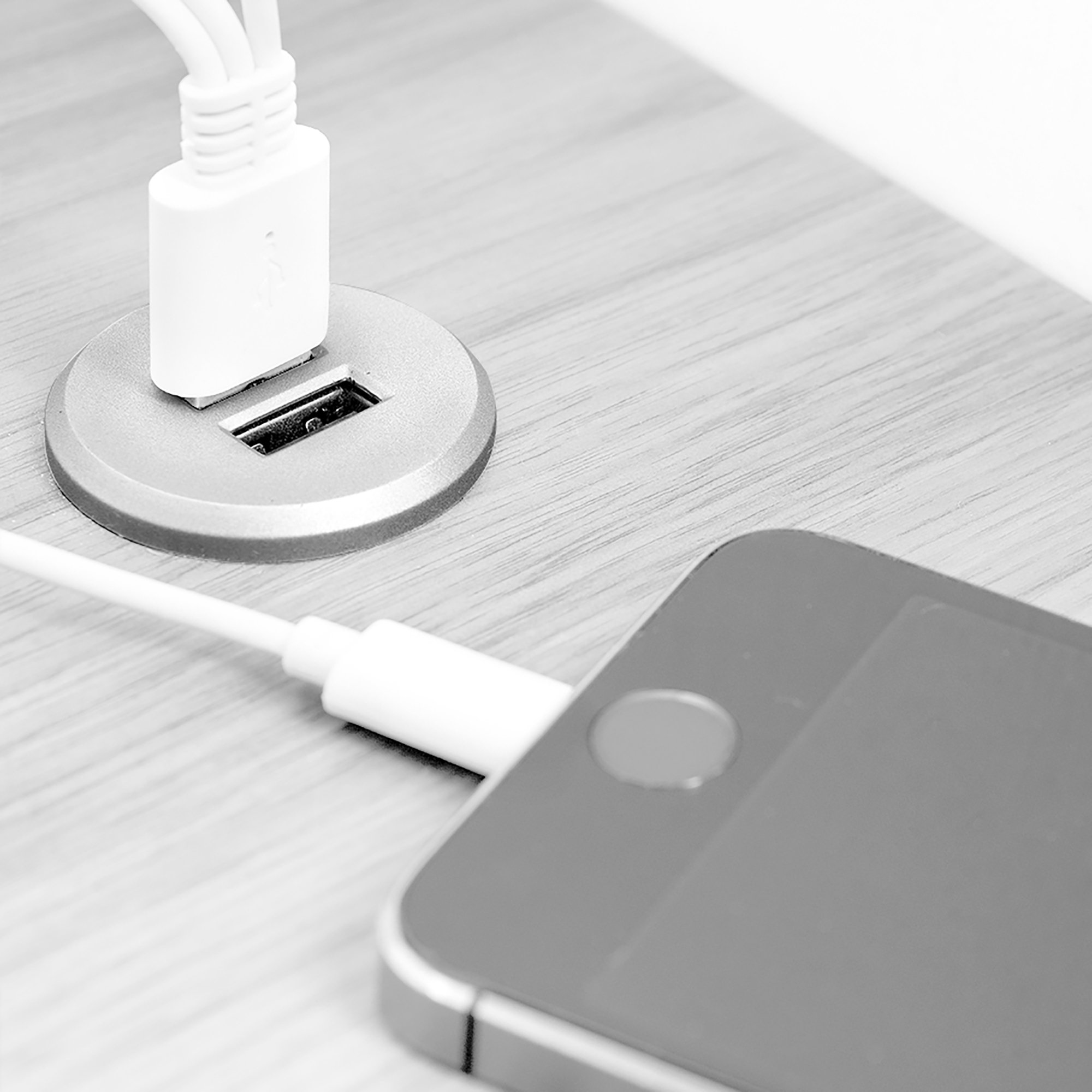Conector redondo, para encastrar no móvel, 2 entradas USB, D. 37 mm, Plástico, Cinza metalizado