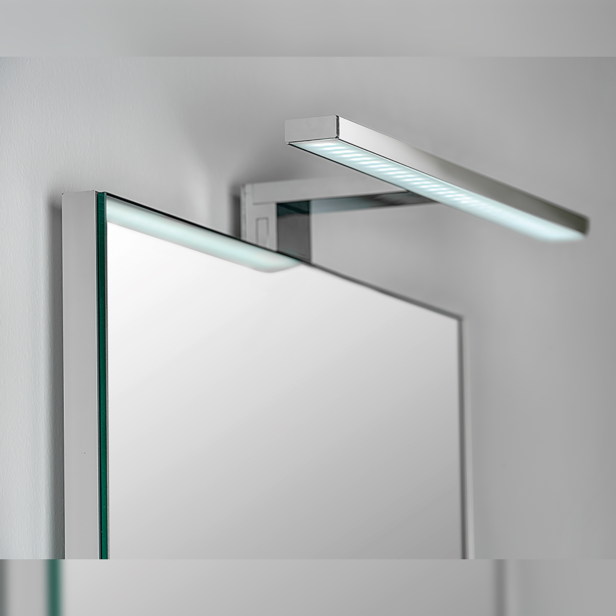 Sistema de iluminação LED para espelho do banho, 300 mm, IP44, luz branca fria, Alumínio e plástico, Cromado - Image 6