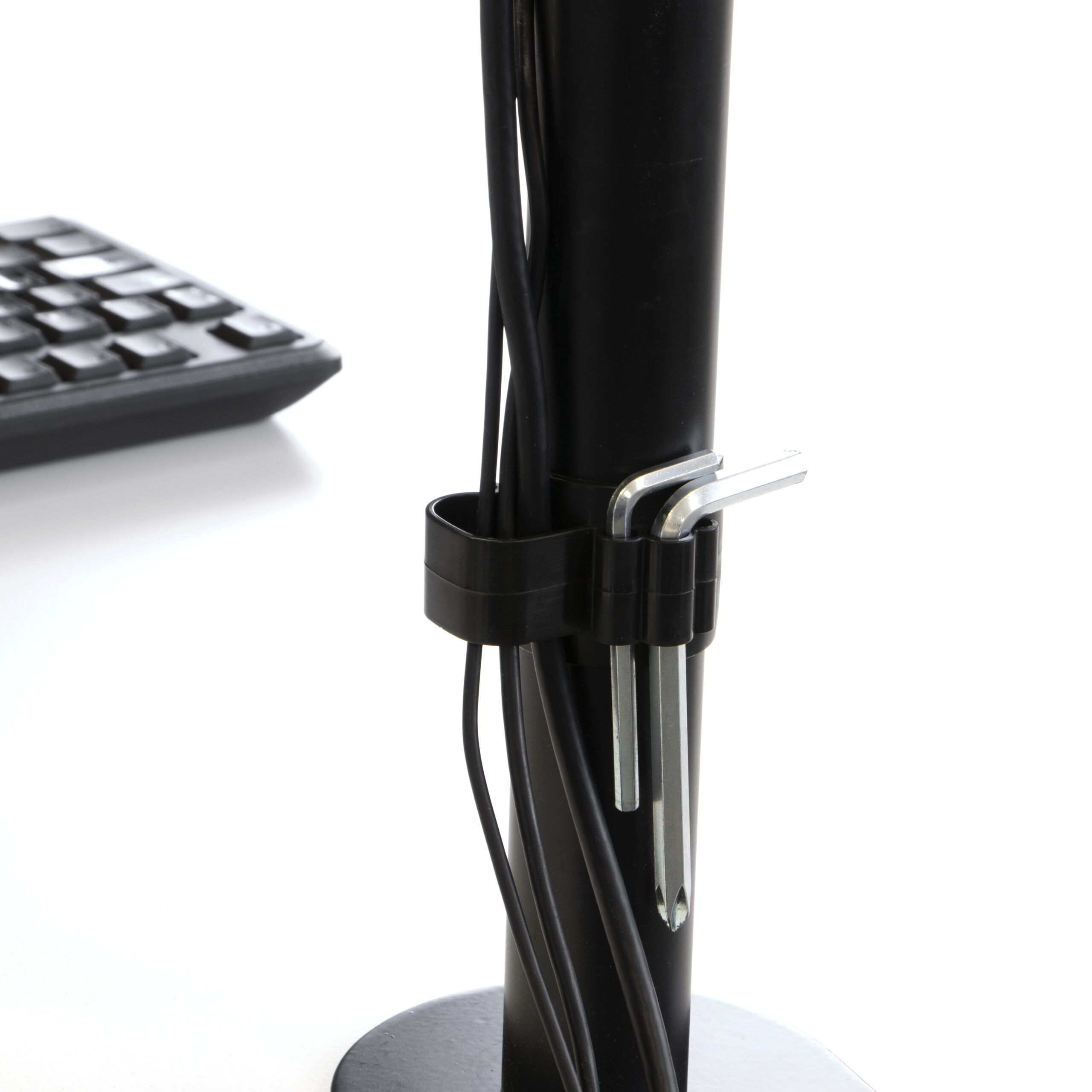 Suporte para monitor de 13 a 32 polegadas para mesa, basculante e giratório, até 8 kg, MAX VESA 75x75mm-100x100 mm, aço, preto. - Image 7